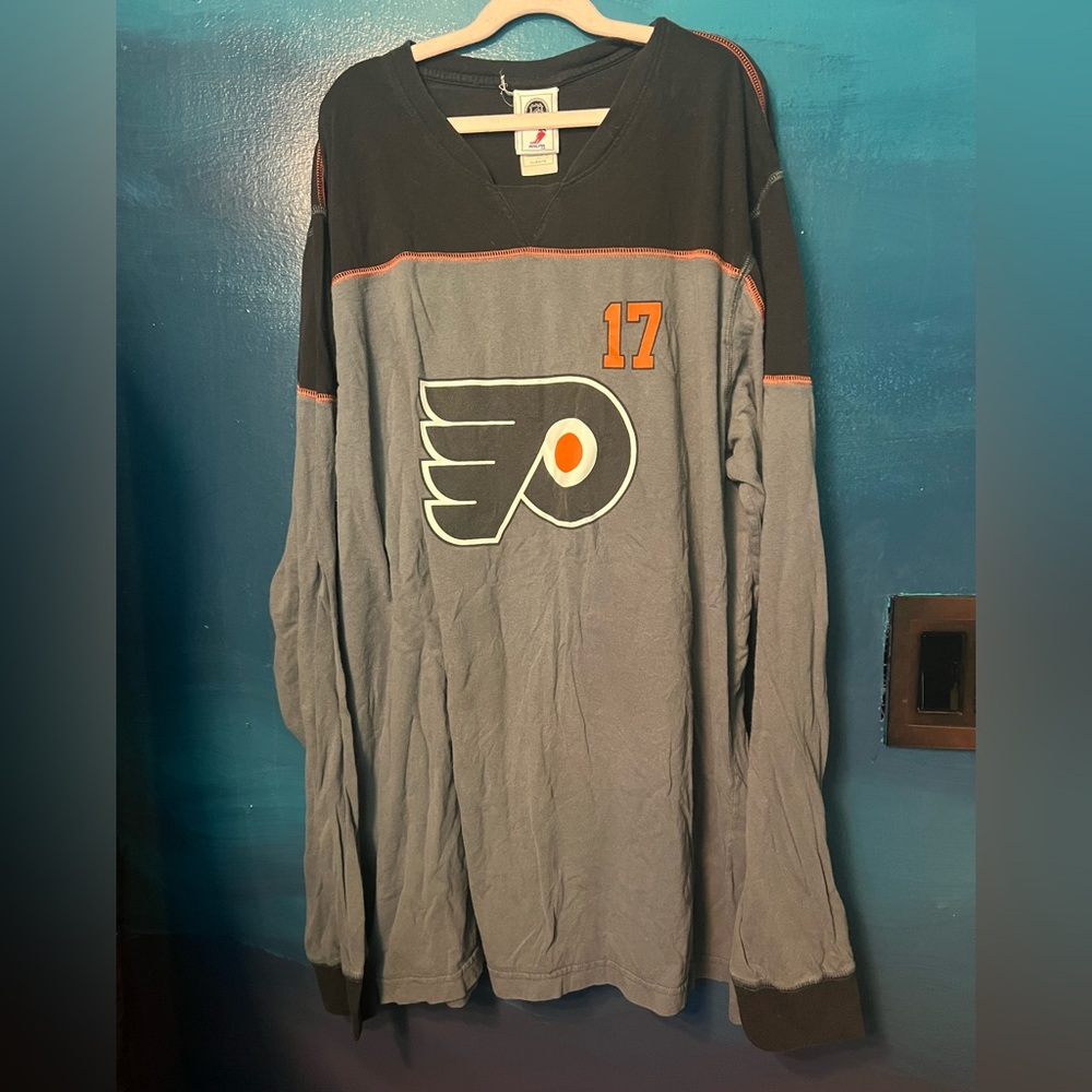 NHLPA Gray and Black Long Sleeve Tee Hockey Flyers Simmonds